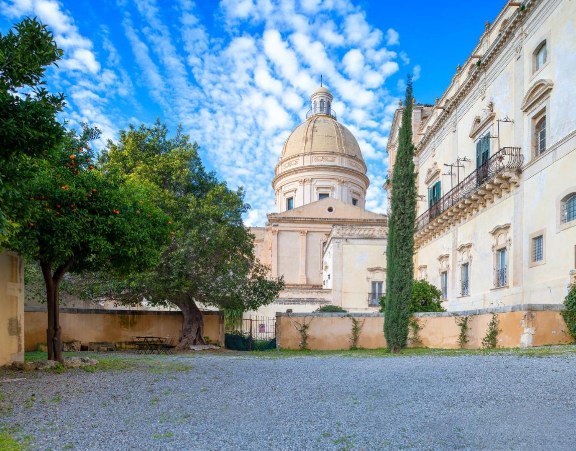 Palazzo Trigona Dependance Hotel Noto Exterior foto