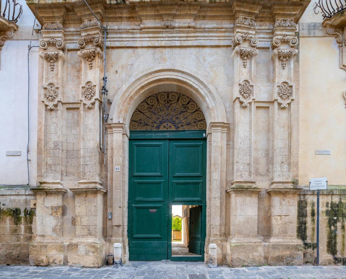 Palazzo Trigona Dependance Hotel Noto Exterior foto